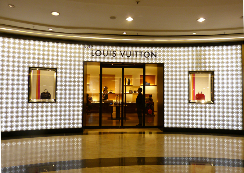 Top 7 Places for Fashion Shopping in Malaysia - Hommes